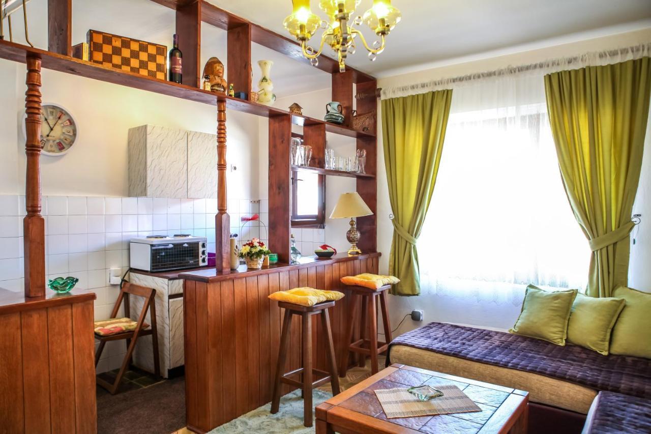 Apartment Dejan Cetinje Luaran gambar