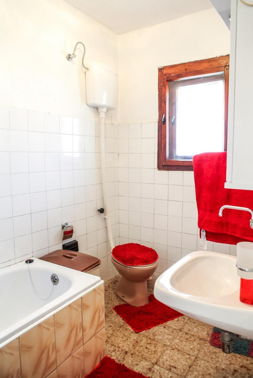 Apartment Dejan Cetinje Luaran gambar