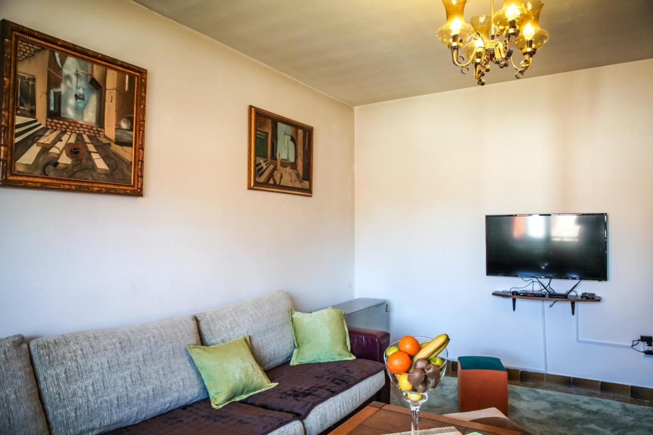 Apartment Dejan Cetinje Luaran gambar